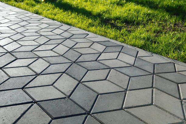 Best Professional Driveway Pavers  in Temesl Valley, CA